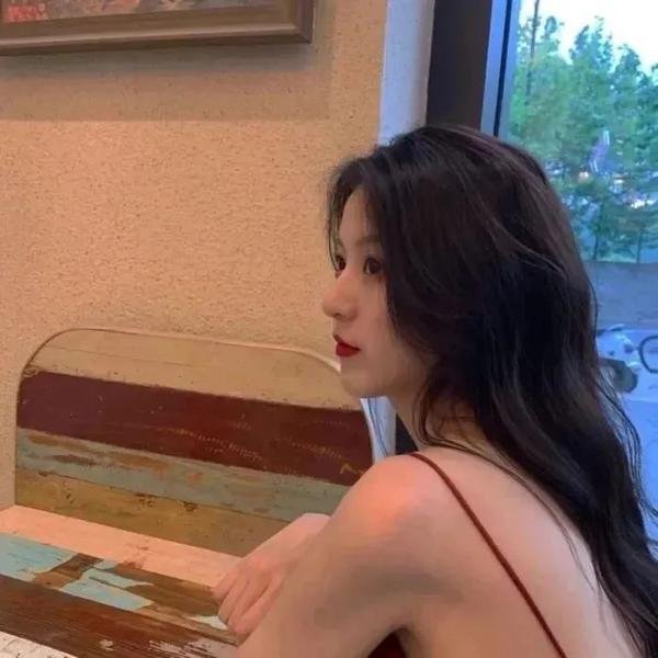 三超人与女霸王